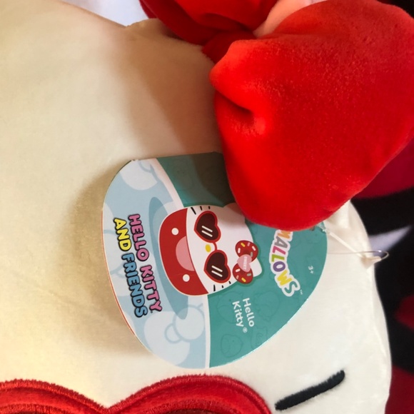 Sale 2pc Set New with tags 14 in Red Hello Kitty Squishmallow and throw - Picture 5 of 5